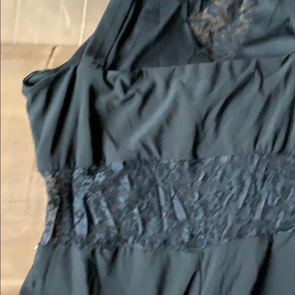 Black lace cutout dress - Picture 4 of 5